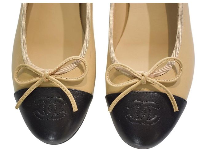 Chanel Bailarinas Clásicas Dos Tonos Beige/Negro - vista 12