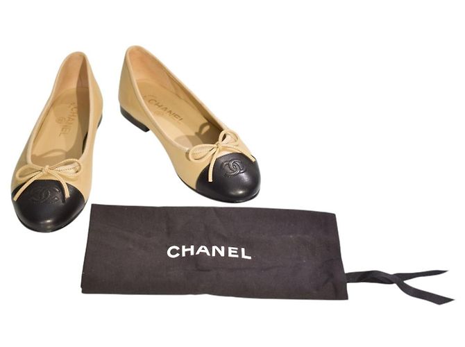 Chanel Bailarinas Clásicas Dos Tonos Beige/Negro - vista 2