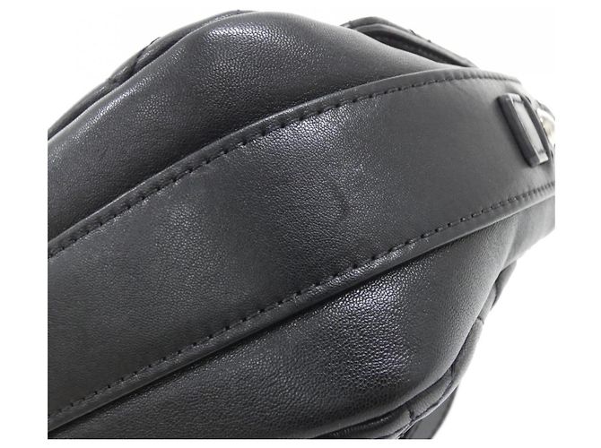 Timeless Borsa a tracolla Chanel 91446 in pelle nera Nero - vista 3