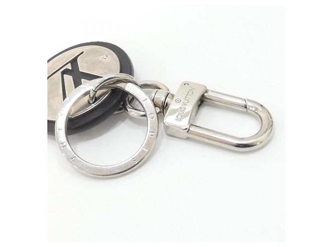 Louis Vuitton LV Circle Keyring M67362 Nero - vista 7