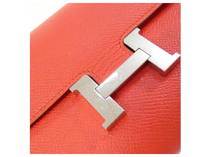 Hermès Cartera larga Hermes Constance en piel Epsom roja - vista 3