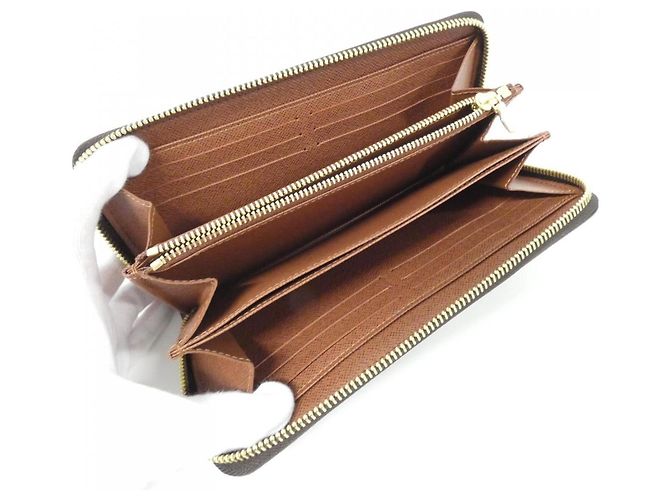 Louis Vuitton Monogram Zippy Wallet Brown - view 4