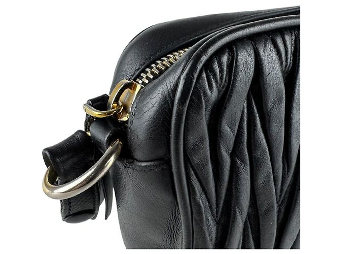 Borsa a tracolla Miu Miu in pelle Matelassé nera Nero - vista 6