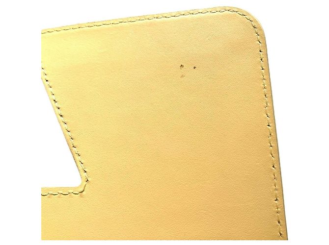 Bolsa Louis Vuitton Twist MM em couro Epi Amarelo - vista 9