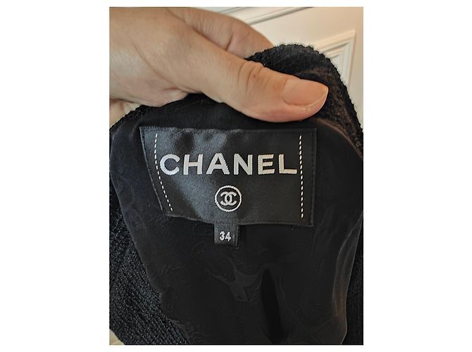 Timeless Chanel Cuba Runway 2017 Tweed-Jacke in Schwarz - Ansicht 7