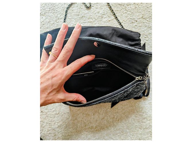 Borsa a tracolla Chanel in pelle nera Nero - vista 7