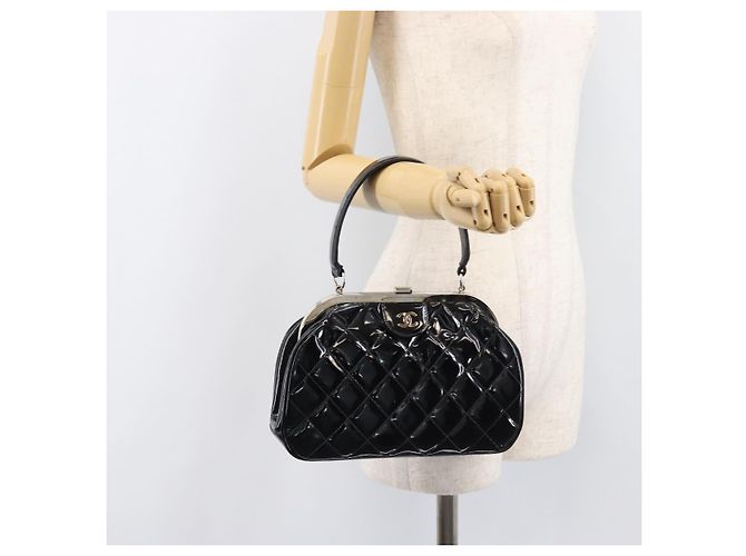 Borsa a mano CHANEL Matelasse Pelle verniciata Nero Argento CC Auth 201536V - vista 26