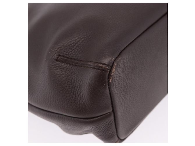 Borsa a tracolla LOEWE in pelle marrone scuro tono oro Auth ka6261A - vista 17