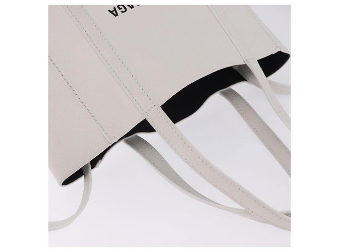 Borsa a mano BALENCIAGA Everyday XXS in pelle 2way Bianco Argento 551815 Auth 204853A - vista 6