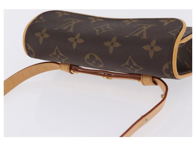 LOUIS VUITTON Monogram Pochette Florentine Waist Bag M51855 LV Auth 204849V Monograma - vista 14