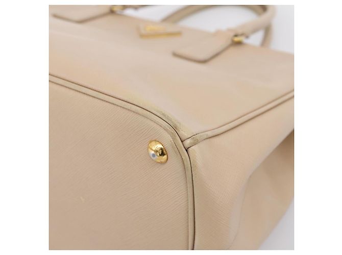 Borsa a mano PRADA Galleria Saffiano 2way Beige Gold Auth 204152A D'oro - vista 15