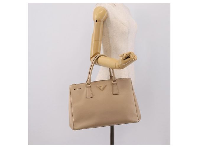 Borsa a mano PRADA Galleria Saffiano 2way Beige Gold Auth 204152A D'oro - vista 31