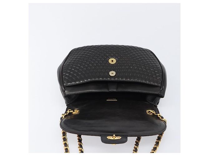 Bolsa de Ombro com Corrente BALLY em Couro Preto e Dourado Auth BA15535 - vista 15