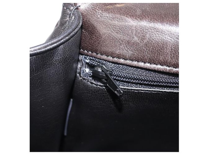 Bolsa de Ombro com Corrente BALLY em Couro Preto e Dourado Auth BA15535 - vista 20