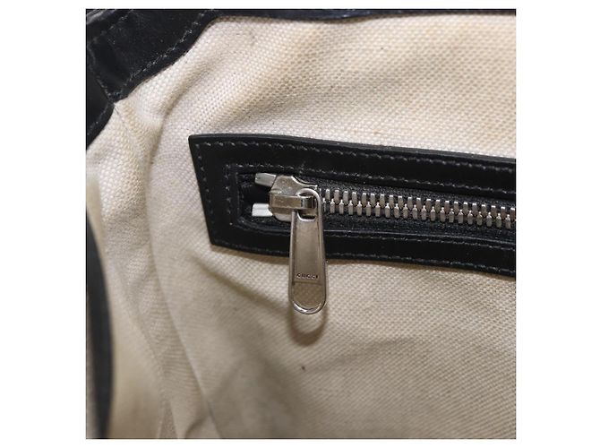 Borsa a tracolla GUCCI GG Emboss in pelle nera e argento 406410 Auth 200726 Nero - vista 25