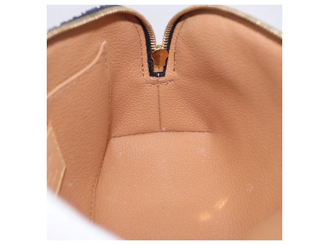 LOUIS VUITTON SINCE1854 Pochette Cosmetic PM Canvas Blue M80307 LV Auth ar14227M - vista 18