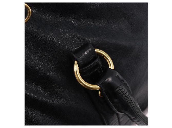 Bolsa de Mão Miu Miu em Couro 2way Preta Dourada Auth 203798V Preto Dourado - vista 25
