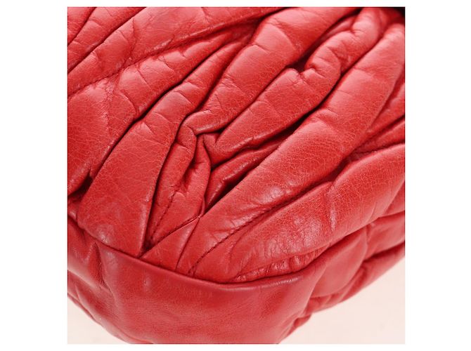 Borsa a mano Miu Miu in pelle 2way rossa tono oro Auth 167603V Rosso - vista 18