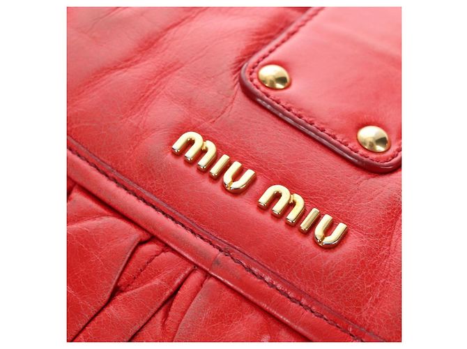 Borsa a mano Miu Miu in pelle 2way rossa tono oro Auth 167603V Rosso - vista 21