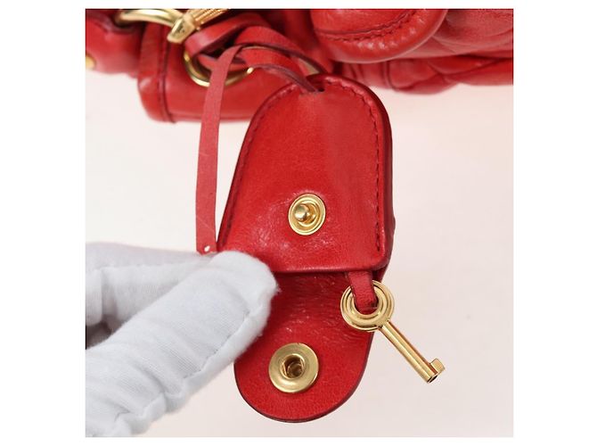 Borsa a mano Miu Miu in pelle 2way rossa tono oro Auth 167603V Rosso - vista 22