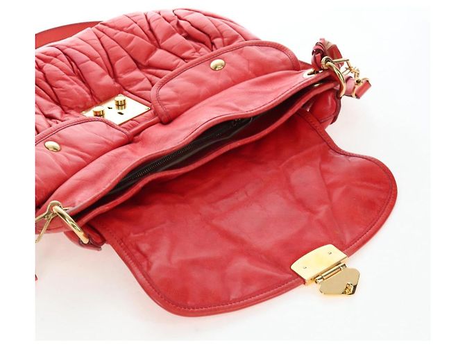Borsa a mano Miu Miu in pelle 2way rossa tono oro Auth 167603V Rosso - vista 24