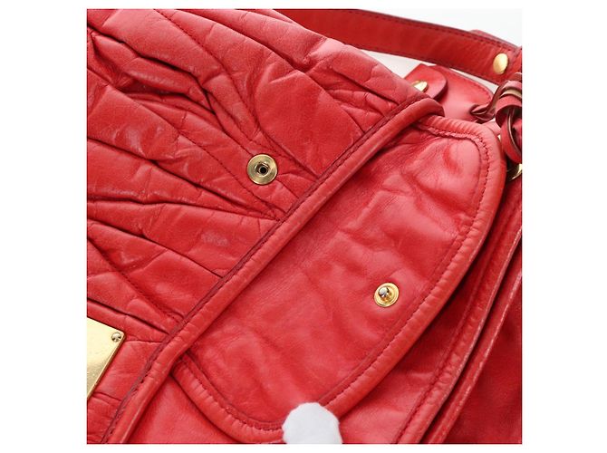 Borsa a mano Miu Miu in pelle 2way rossa tono oro Auth 167603V Rosso - vista 27