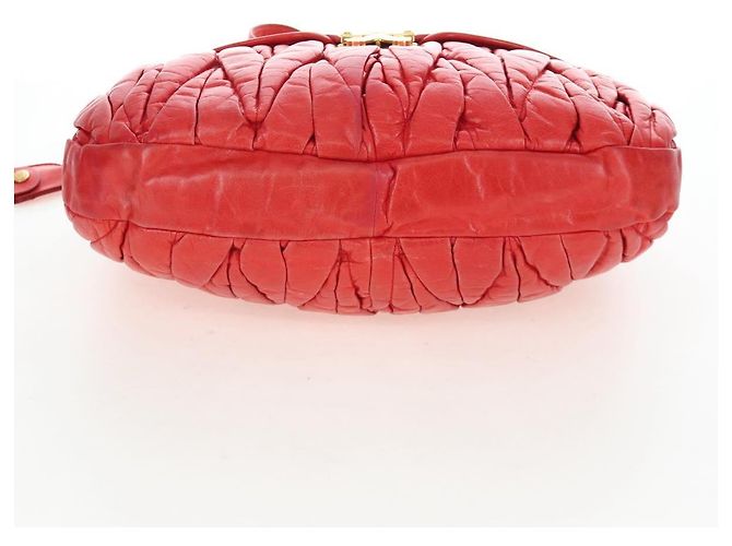 Borsa a mano Miu Miu in pelle 2way rossa tono oro Auth 167603V Rosso - vista 5