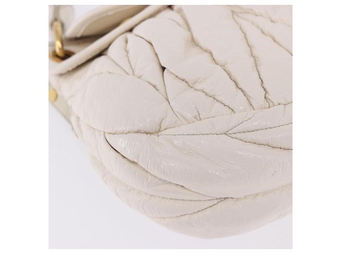 Borsa Miu Miu Matelassé in vernice 2way White Gold Tone Auth BA15492A Bianco - vista 19