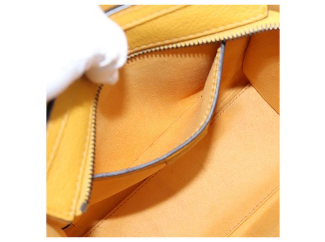 Céline CELINE Luggage Nano Hand Bag Leather 2way Yellow Gold Auth 204834M D'oro Giallo - vista 23