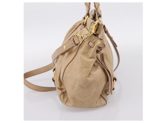 Borsa a mano Miu Miu in pelle 2way Beige Gold Auth am12661V D'oro - vista 4