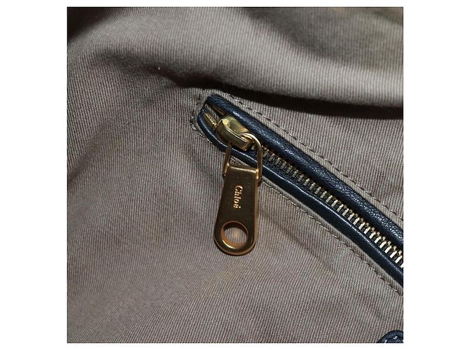 Chloé Borsa a tracolla Chloe Marcie in pelle nera e oro Auth 200530V Nero D'oro - vista 24