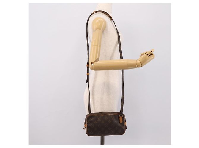 LOUIS VUITTON Monogram Marly Bandouliere Shoulder Bag M51828 LV Auth ka6229 Monograma - vista 20