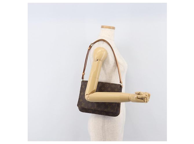 LOUIS VUITTON Monogram Musette Tango Short Strap Bag M51257 LV Auth 201387SAV Monogramma - vista 25