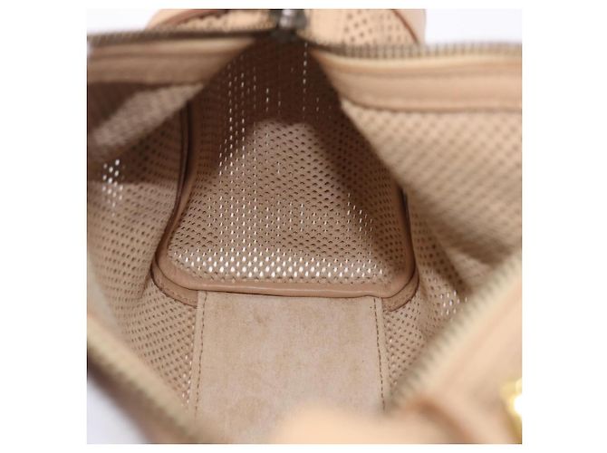 Sac à épaule GUCCI en cuir beige et or 92706 Auth 205079 Doré - vue 21