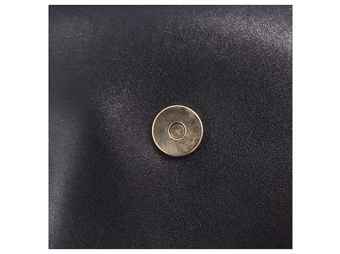 Bolsa de Ombro com Corrente PRADA em Couro Preto e Ouro Auth am12576V Dourado - vista 24