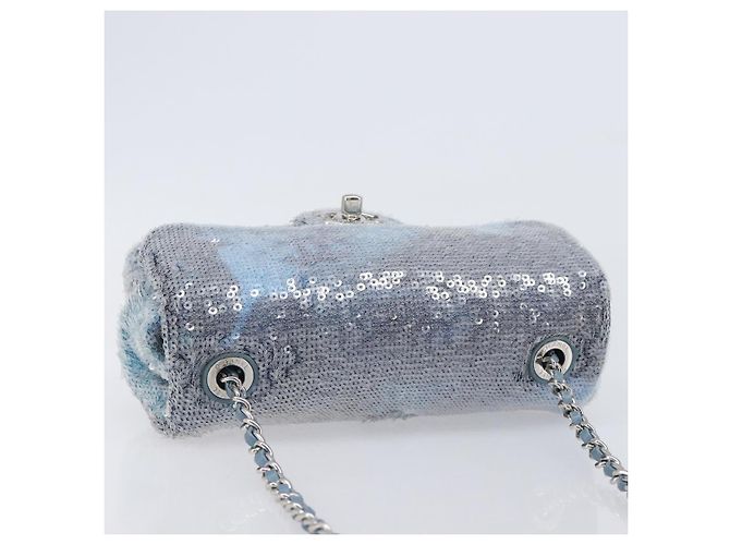 Borsa a tracolla Mini Matelassé con catena CHANEL in paillettes Blu Argento CC Auth yk20926M - vista 6