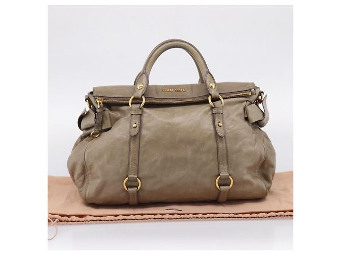 Borsa a mano Miu Miu Vitellolux in pelle 2way Beige Tono Oro Auth 204644V - vista 12