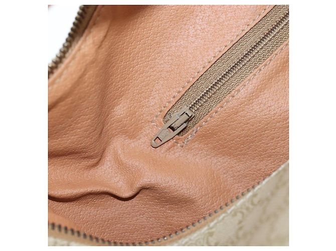 Céline Borsa a mano CELINE Macadam Canvas PVC Beige Gold Auth 201135V D'oro - vista 26