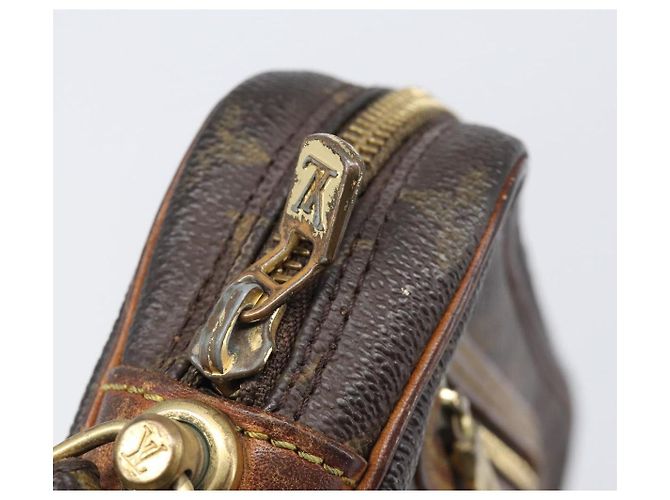 LOUIS VUITTON Monogram Marly Dragonne GM Clutch Bag M51825 LV Auth 204409 Monogramma - vista 9