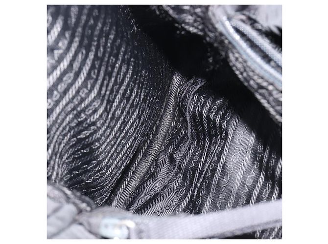 Bolso de hombro PRADA Nylon Negro Plata Auth 201270 - vista 28