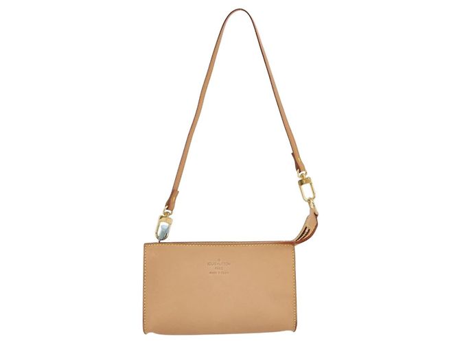 LOUIS VUITTON Nomad Cabas Cruise Pouch Beige LV Auth 205813A Bege - vista 13