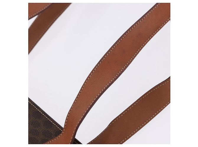 Céline CELINE Macadam Canvas Tote Bag PVC Leder Braun Gold Auth 204387 Golden - Ansicht 12