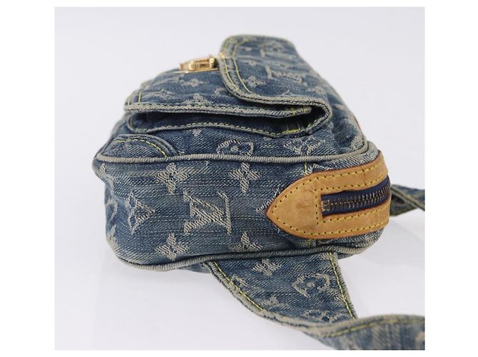 LOUIS VUITTON Monogram Denim Bum Bag Body Bag Blue M95347 LV Auth 204036A - vista 3