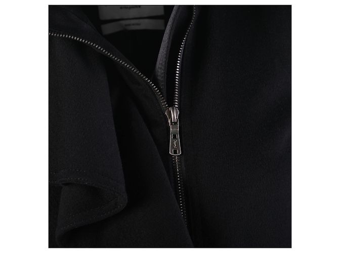 Yves Saint Laurent by Tom Ford Runway Wollmantel mit Rüschen Schwarz - Ansicht 5