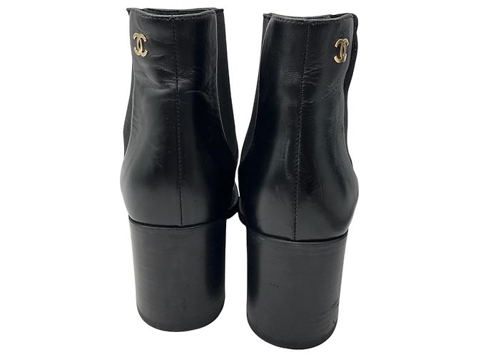 Botines de piel Chanel Black / Gold CC Logo Negro - vista 6