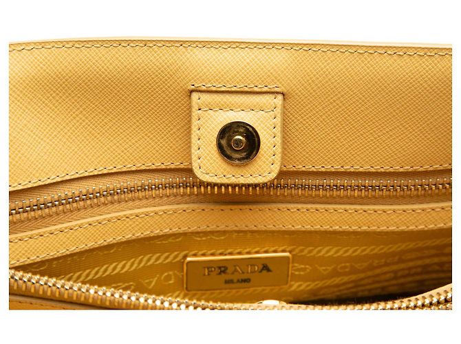 Borsa Yellow Prada Small Saffiano Lux Gardeners Tote Satchel Giallo - vista 6