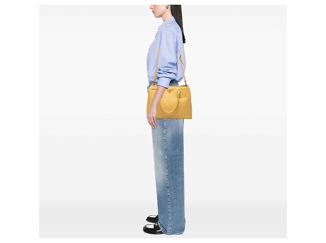 Borsa Yellow Prada Small Saffiano Lux Gardeners Tote Satchel Giallo - vista 7