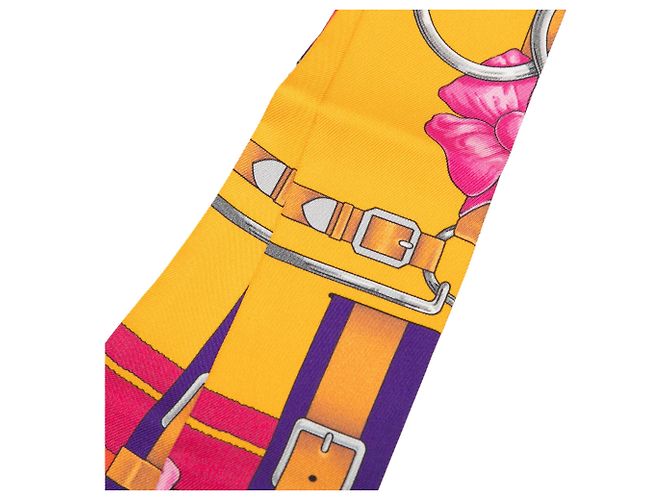 Pañuelo Twilly de seda Hermès Grand Manege Fleuri Amarillo - vista 5