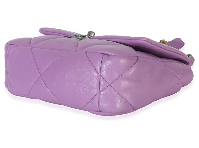 Borsa a patta Chanel 19 Medium in pelle d'agnello matelassé viola Porpora - vista 6