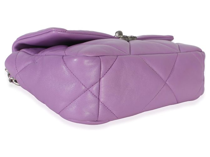 Borsa a patta Chanel 19 Medium in pelle d'agnello matelassé viola Porpora - vista 7